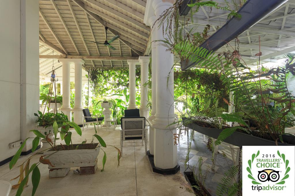 Villa Blanco Dehiwala-Mount Lavinia Exterior photo